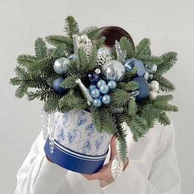 Новогодняя композиция Гжель